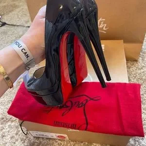 Christian Louboutin | Shoes | Sexy Christian Louboutin Heels Lady